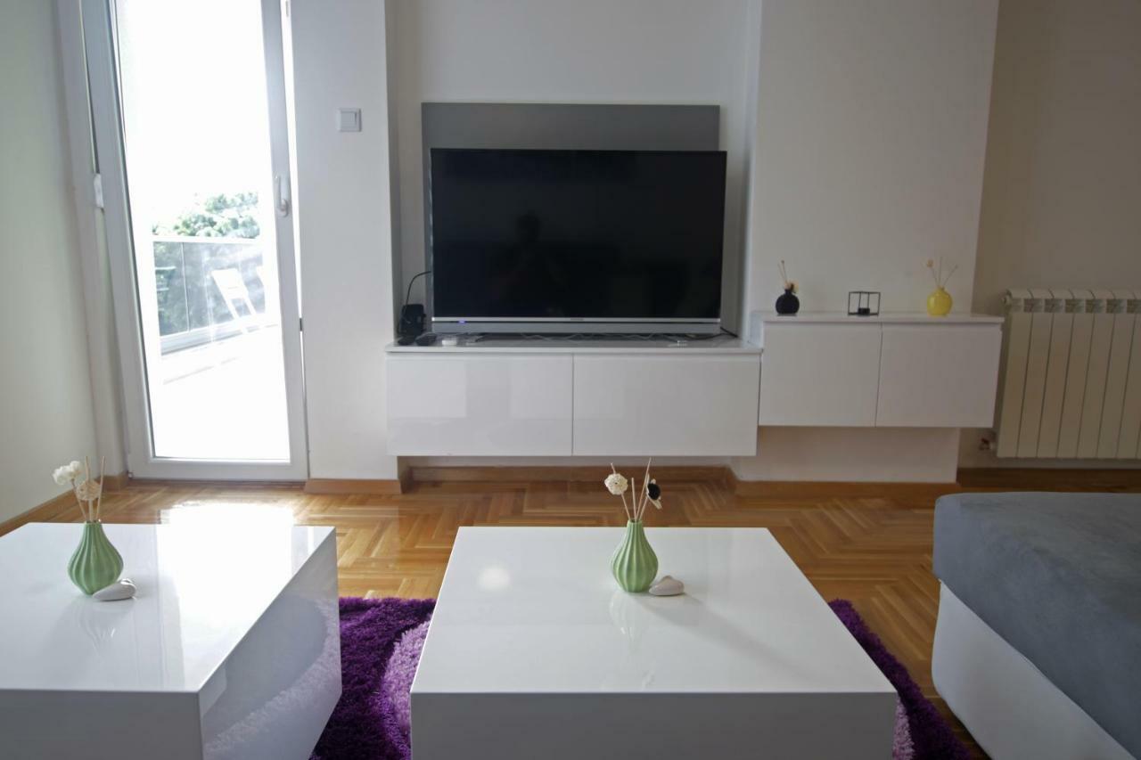 It Apartment Trebinje Buitenkant foto