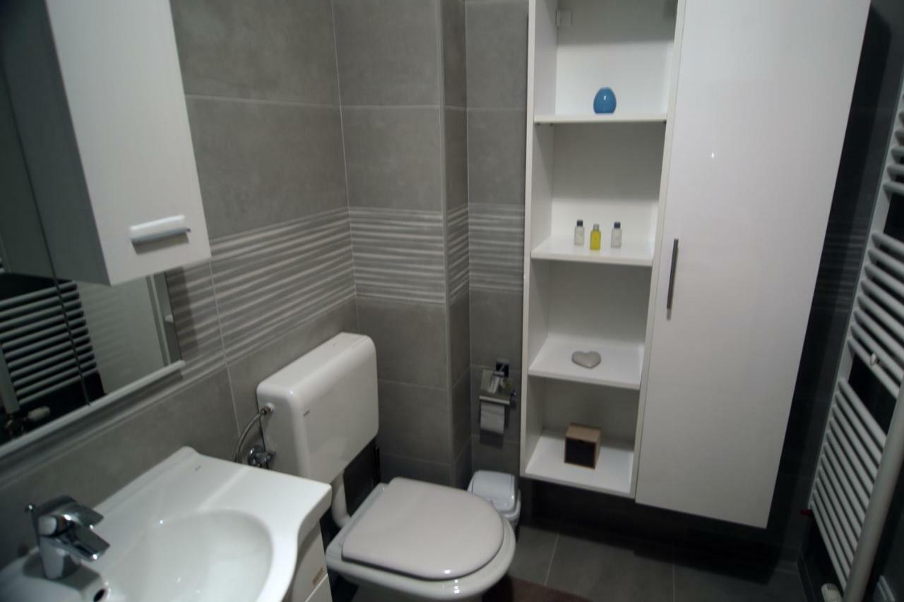 It Apartment Trebinje Buitenkant foto
